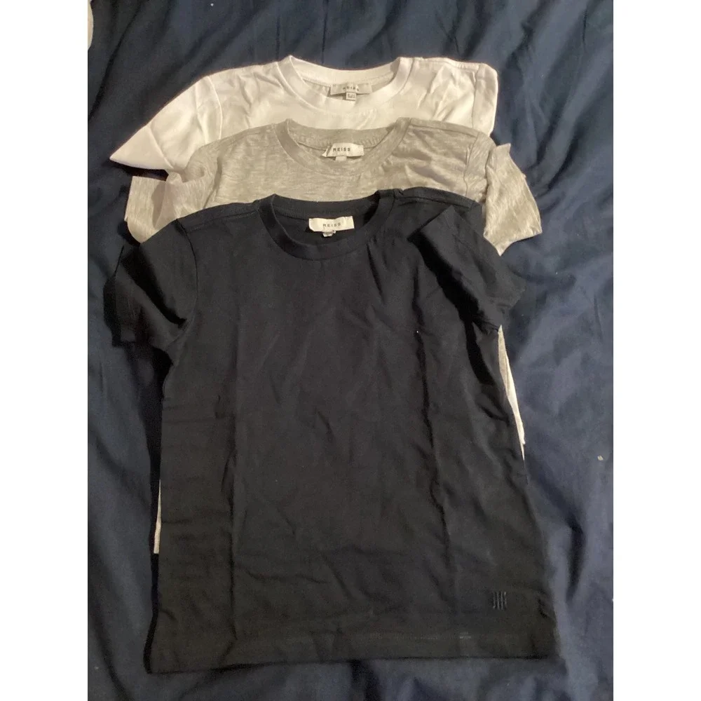 Reiss Kids 3-Pack Cotton Blend T-Shirts White Grey Navy Size 6-7Y NIB - Picture 2 of 8